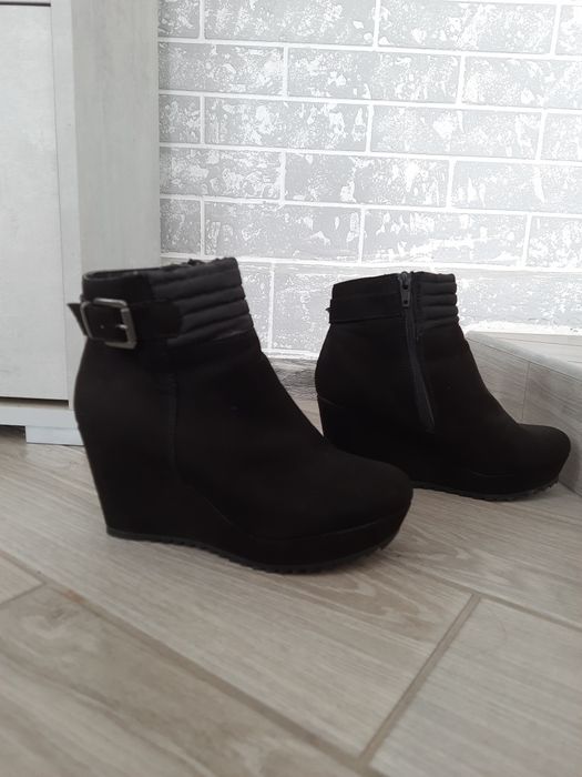 Замшеві демі чобітки/замшивие деми ботинки