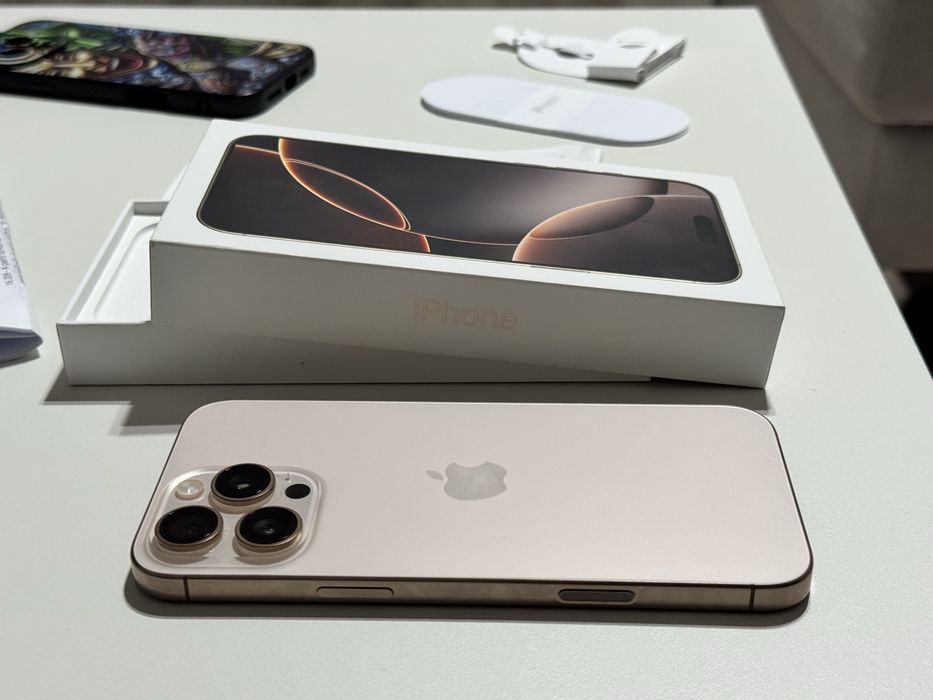 Iphone 16 Pro Max  Gold Desert    256Gb