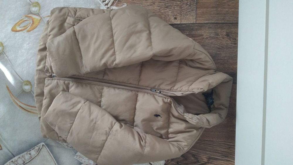 Piękna beżowa kurtka chłopięca Ralph Lauren 116
