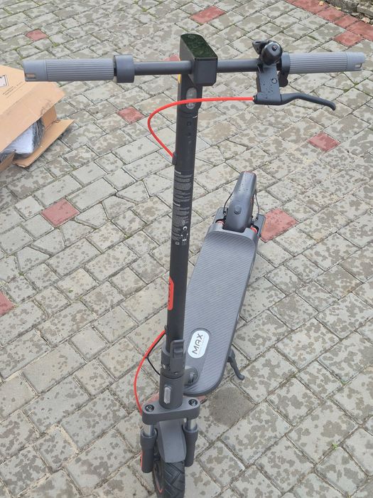 електросамокат Xiaomi E-Scooter 5 MAX