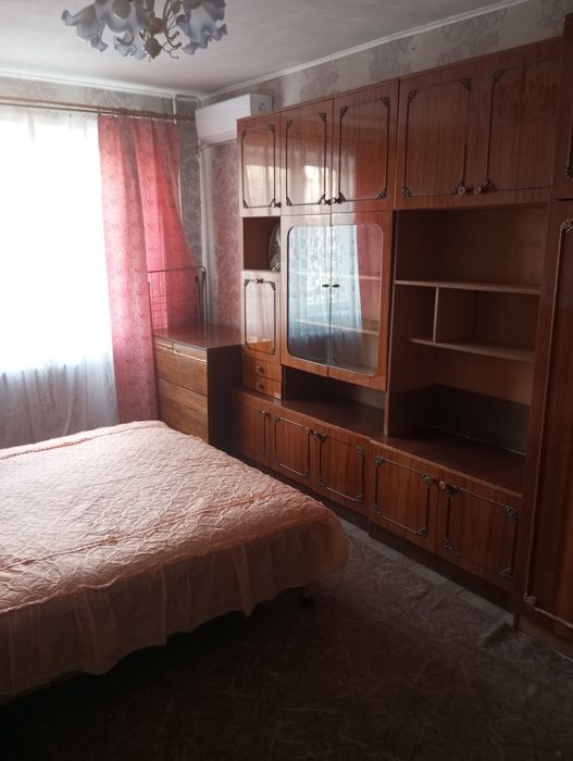 Продам кімнату пр. Слобожанський