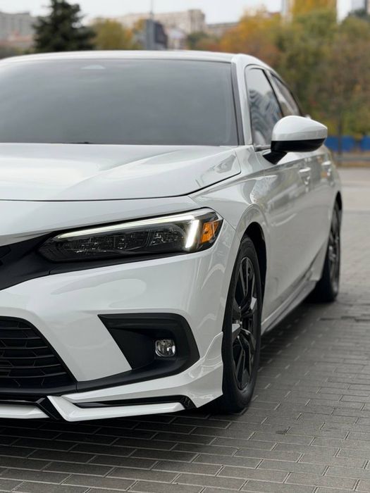 Honda Civic 2023 VIN 19XFL1H77PE013919 фото оголошення 4 з 14