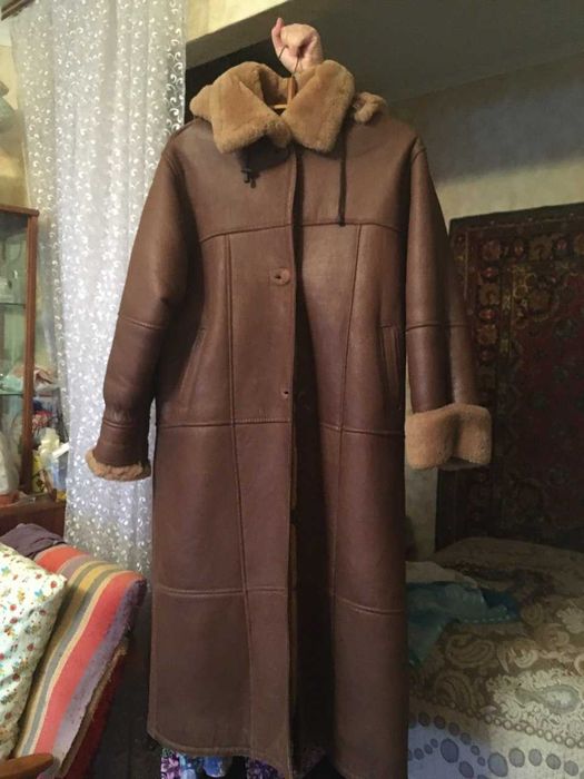 Дублянка з капюшоном (натуральна овчина)