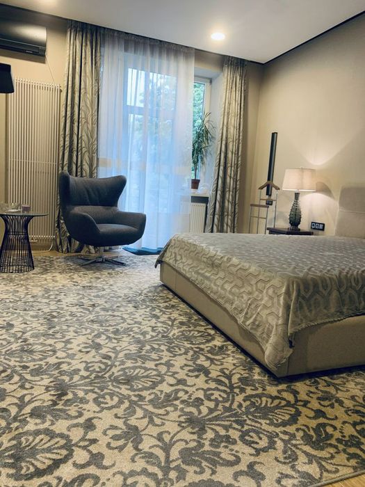 Довготривала оренда 2-ох кім квартири по вул.Рєпіна