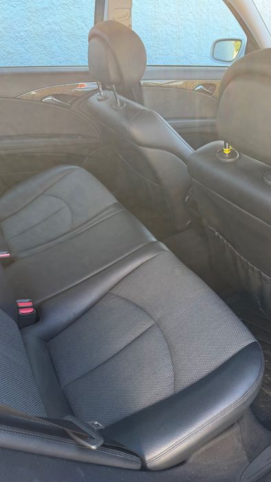 Mercedes Benz E220 Avantgard