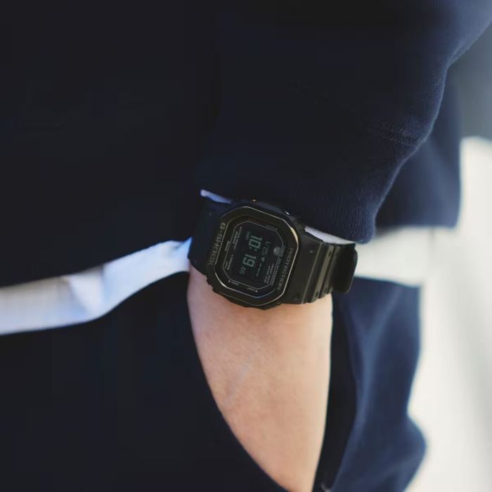 Casio G-Shock DW-H5600MB-1E NEW ORIGINAL | Bluetooth | Tough Solar