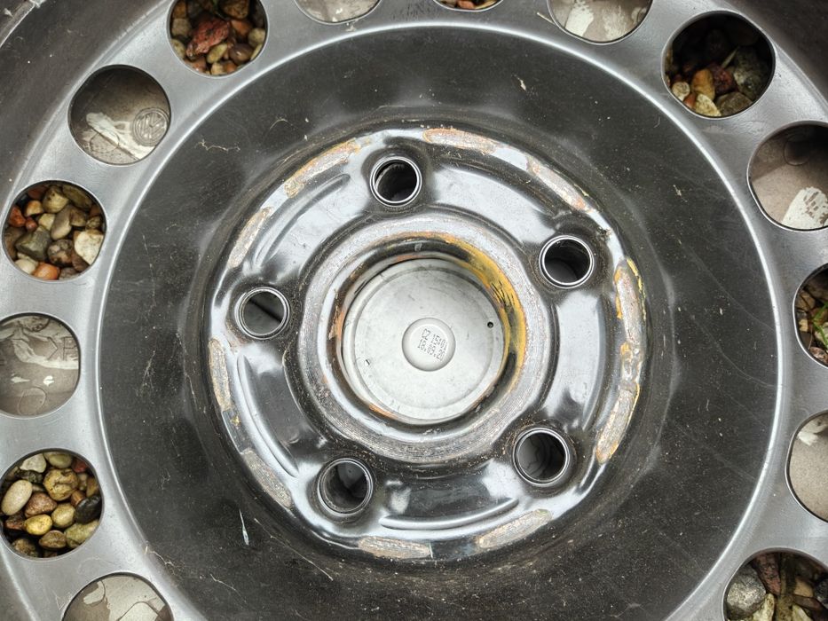 Koła Golf letnie 215/60 R16