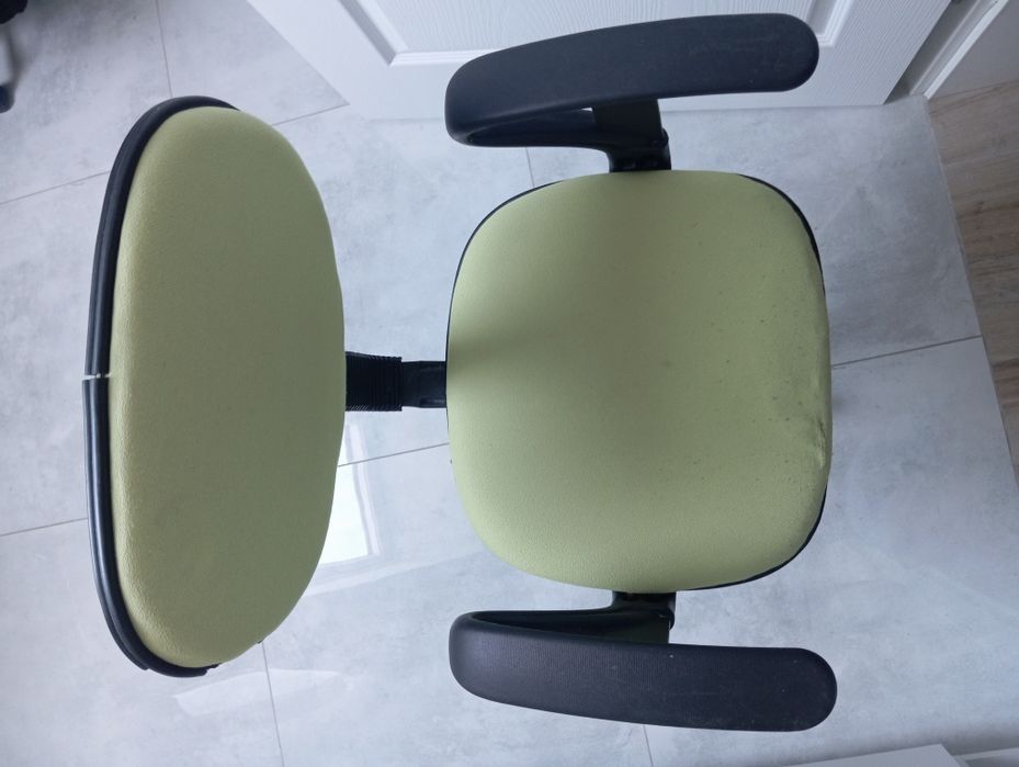 Krzesło obrotowe młodzieżowe