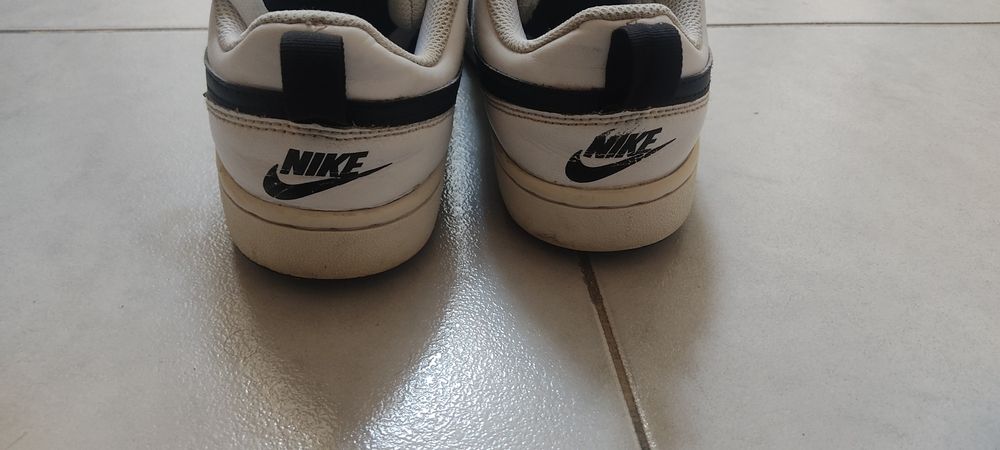 Chuteiras Nike número 36