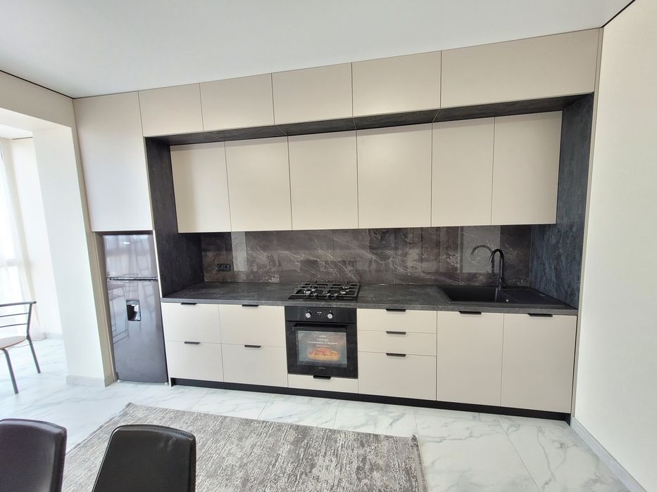 2к.Vip! ЖК "Дрім Таун", 6/10ц, 50м2! Авт. опал! Євро,меблі, тех!