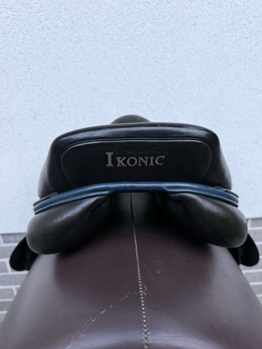 Siodło skokowe ikonic Evolution 17.5