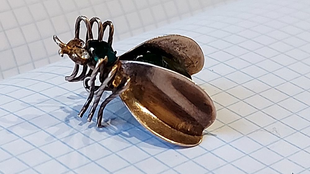 Брошка муха, срібло 875 молотобієць.