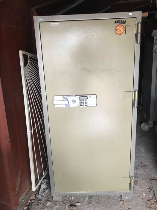 Огнестойкий взломостойкий сейф TOPAZ с электронным замком