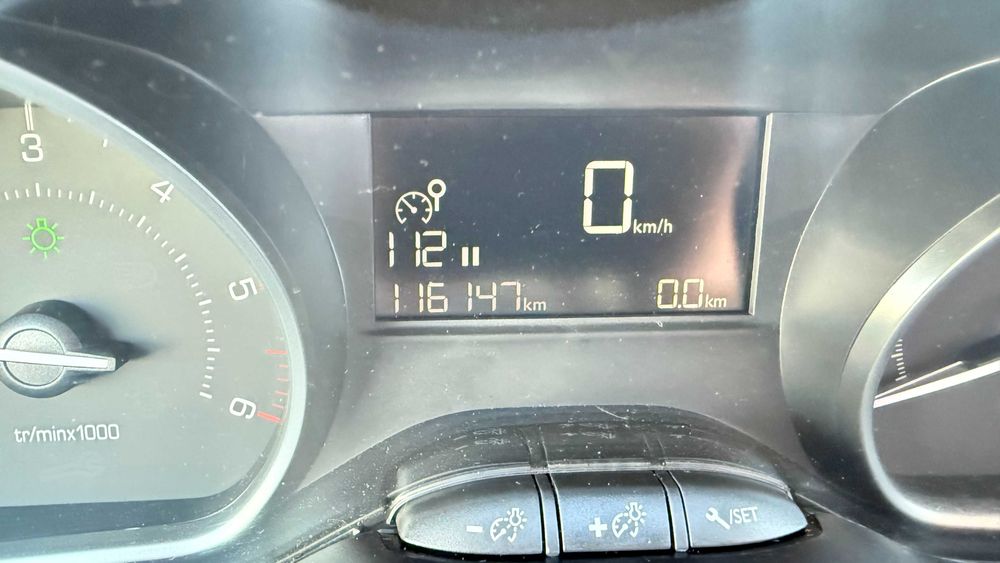 Peugeot 208 1.5 Blue HDi 102 cv Signature 2019 1 dono