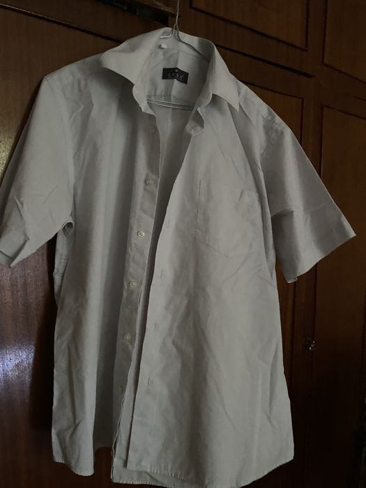 Продам мужские рубашки (разные)