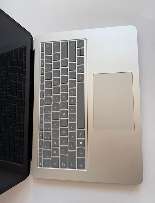 Okazja!!! Laptop Microsoft Surface  Studio 2