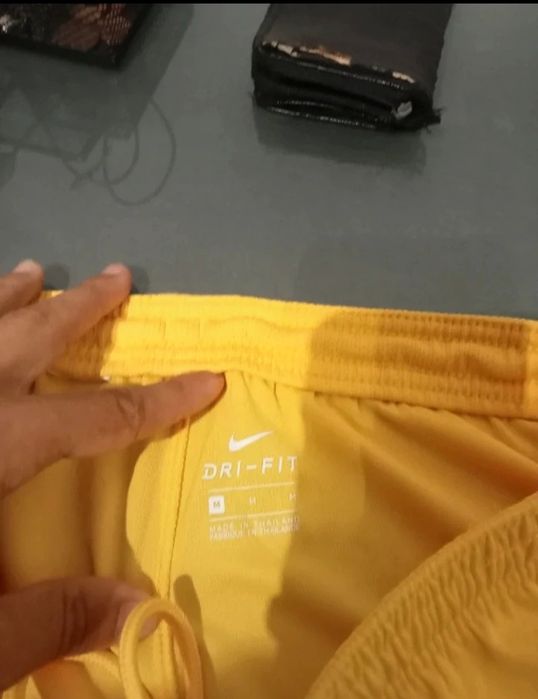 Vendo calções do Barça