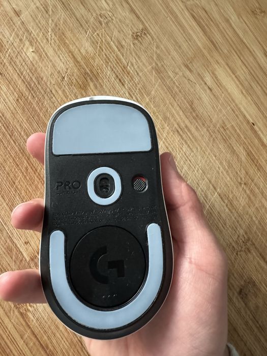Logitech g pro x superlight 2