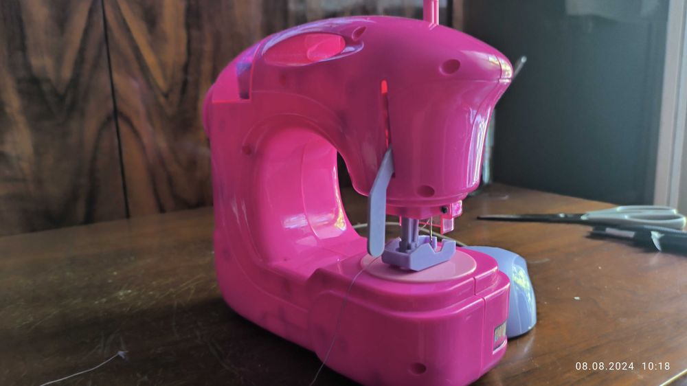 Портативная мини- швейная детская машинка
