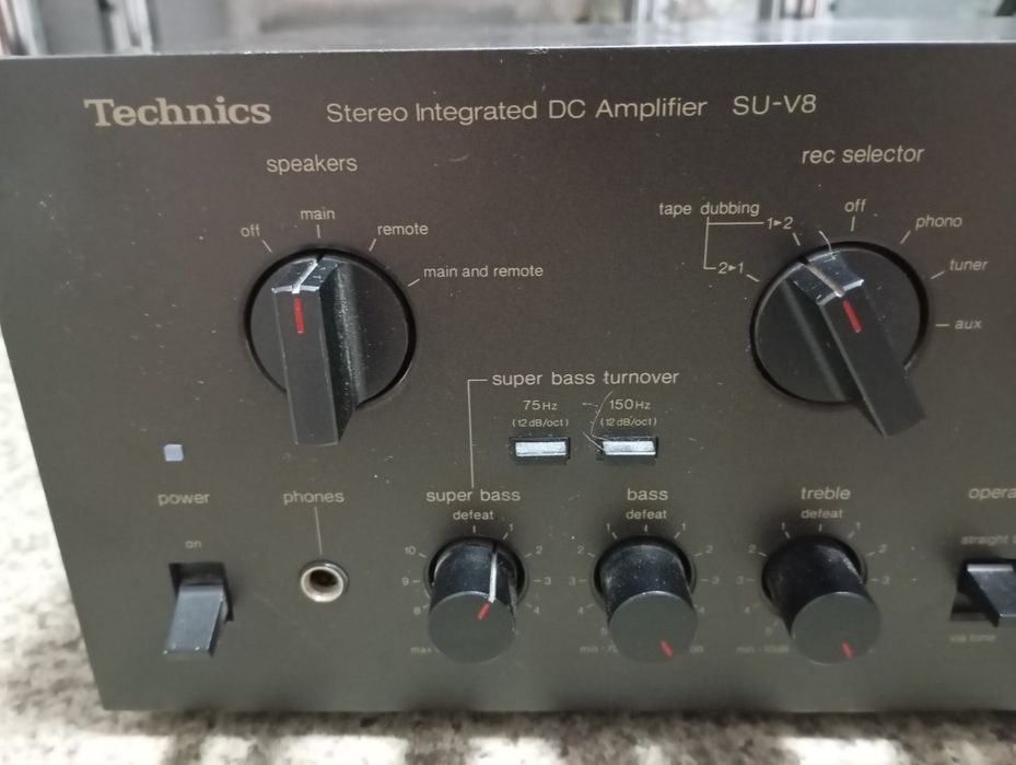 Підсилювач Technics SU-V8
