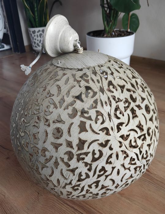 Lampa wisząca ESEO ażurowa – Styl Marokański / Boho – Biała Przecieran