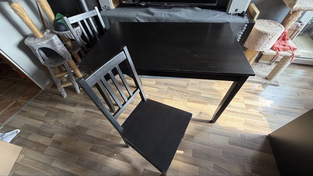 Stół i 4 krzesla IKEA
