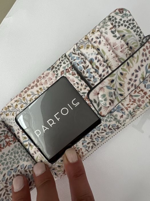Carteira Parfois Nova