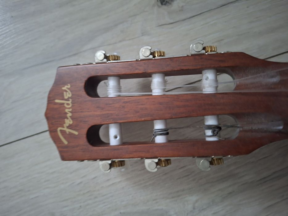gitara klasyczna Fender ESC-105 NS