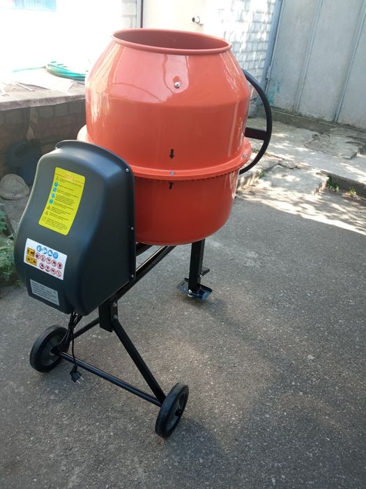 Сдам в аренду бетономешалку 150 грн.