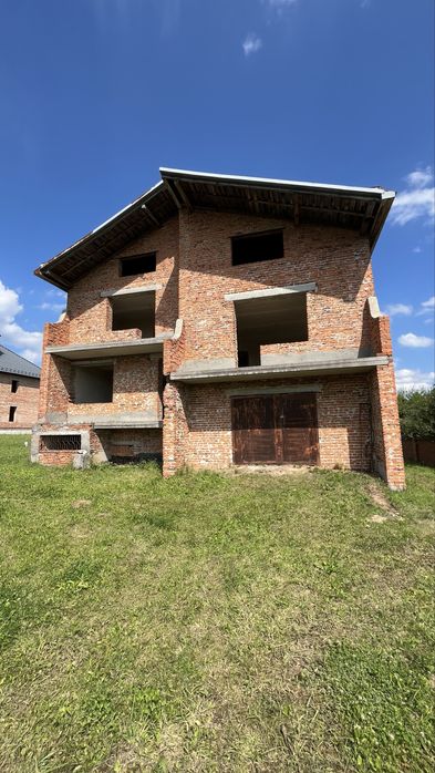 Продаж будинку с.Рясне Руське