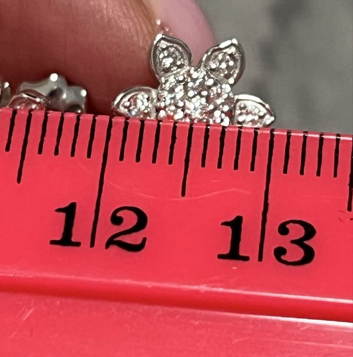 Новые золотые серьги с натуральными бриллиантами 2,98 г