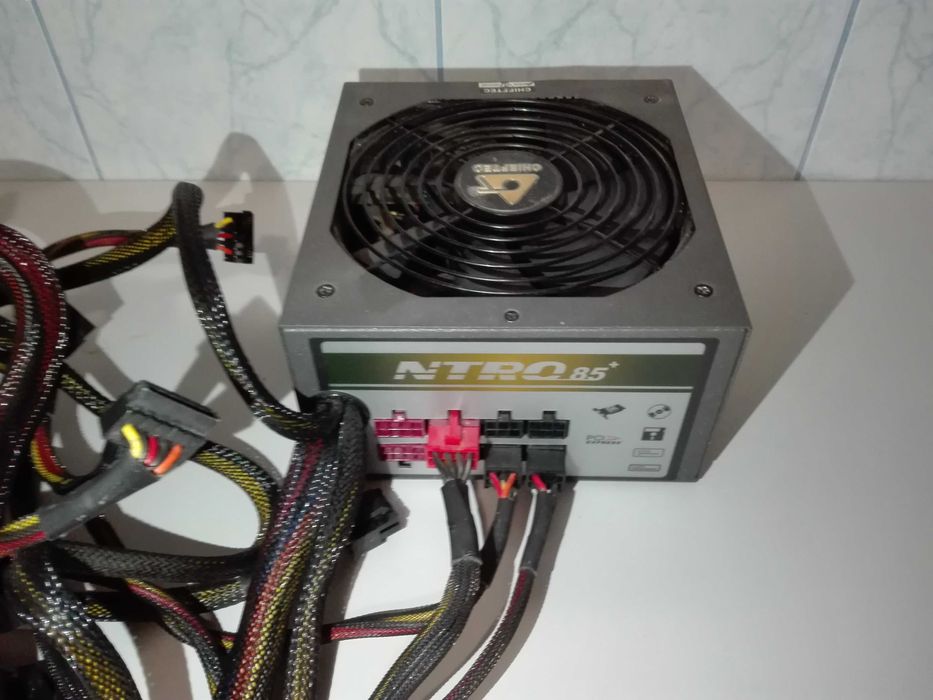 Блок живлення Chieftec Nitro BPS-750C