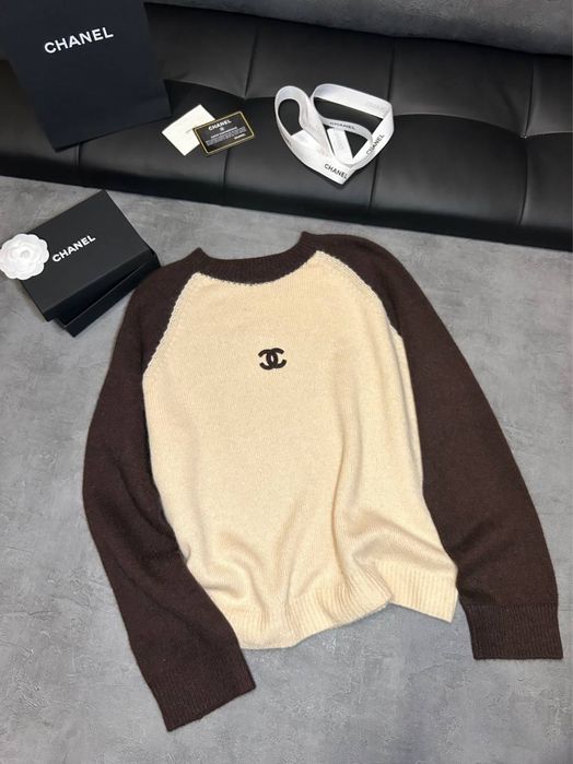 Светр шерстяний Chanel