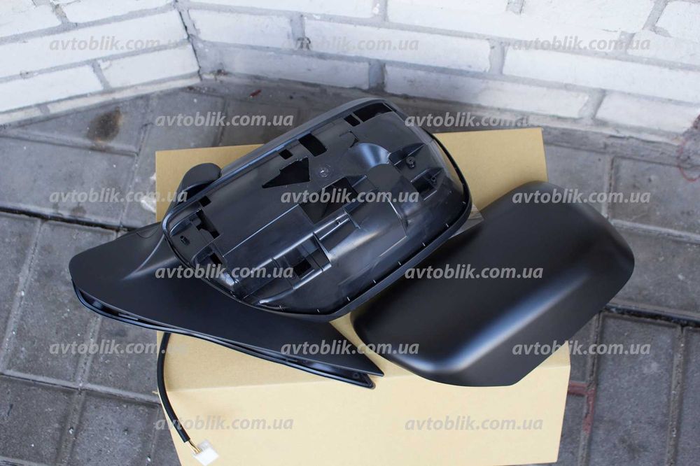 Зеркало заднего вида Suzuki Grand Vitara, Swift, SX4, Splash