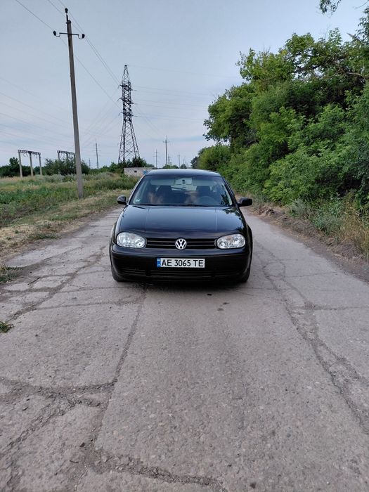 Volkswagen Golf 2000 1.4