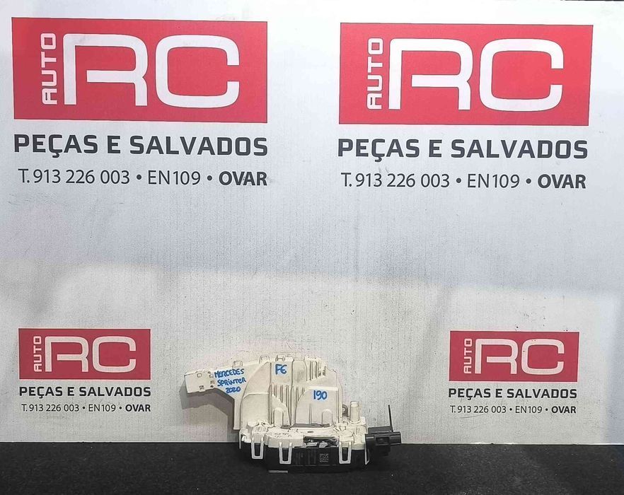 Fechadura / Fecho Porta Esquerdo MERCEDES-BENZ SPRINTER 4,6-t Caixa (B906) ano 2020