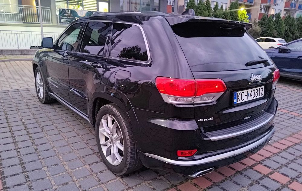 Jeep Grand Cherokee IV 5.7 hemi SRT style Overland summit 4x4