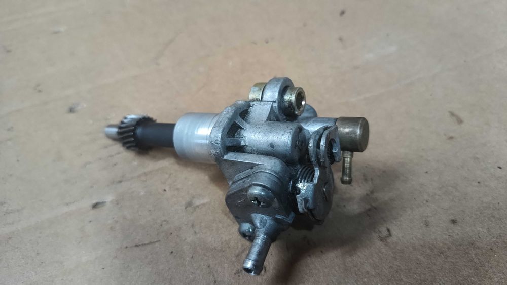 Маслонасос Honda Dio 18/27 Tact 16/24 (тонкий вал) Оригинал