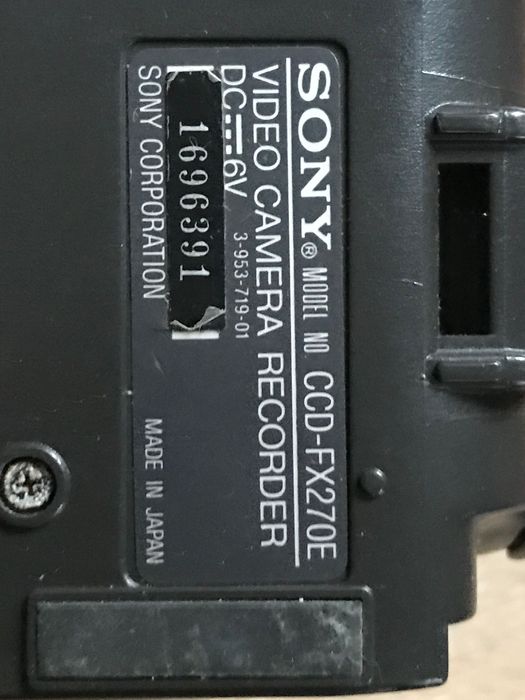 Відеокамера SONY CCD-FX270E вінтаж
