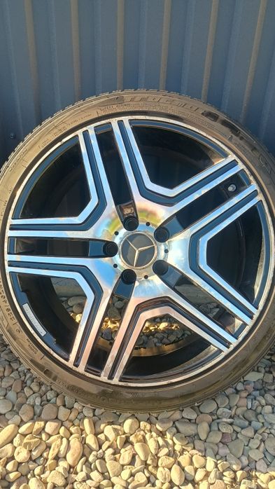 Felgi Mercedes AMG 19 cali z oponami