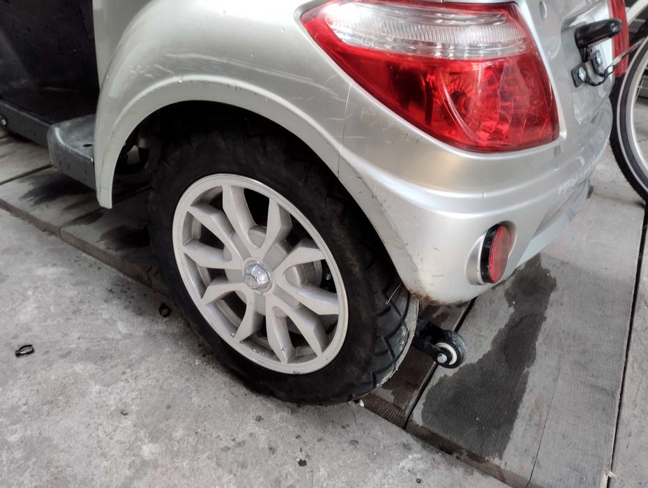 Skuter elektryczny wózek inwalidzki