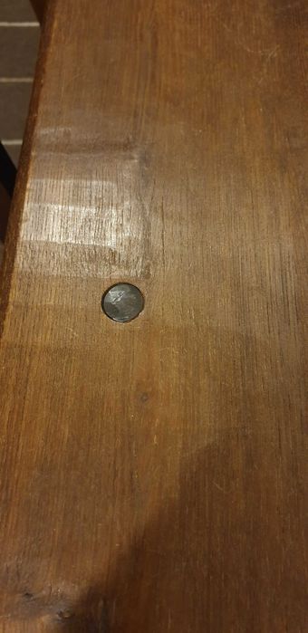 Móveis em Castanho Velho