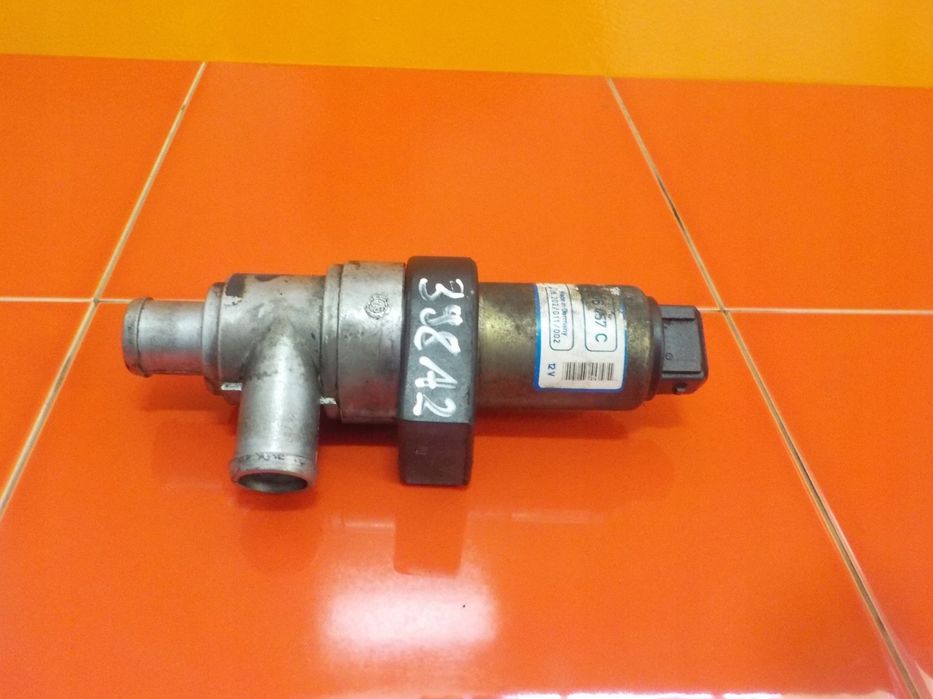 VW T4 2.5 B 94r 110KM AAF silnik krokowy 037906457C