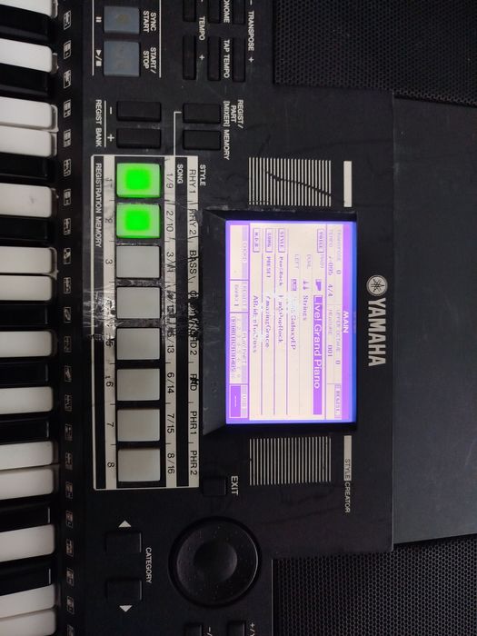 Piano Yamaha PSR  S550