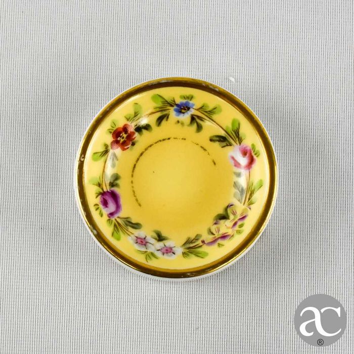 Cinzeiro de cadeira em porcelana Vista Alegre