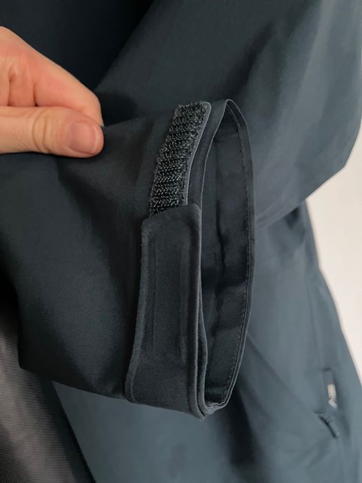 Kurtka przeciwdeszczowa ELBRUS damska