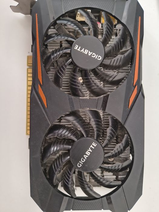 Karta graficzna GTX 1050