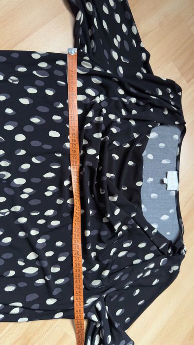 Śliczna tunika firmy East rozmiar M