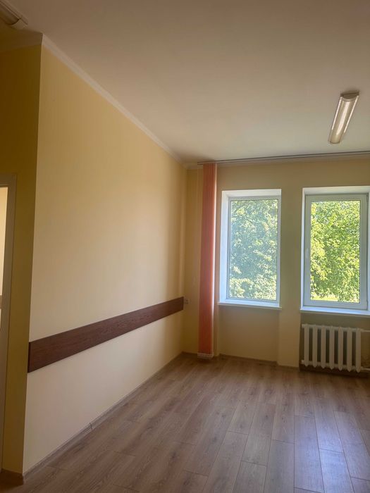 Здам в оренду офіси різної площі, склад