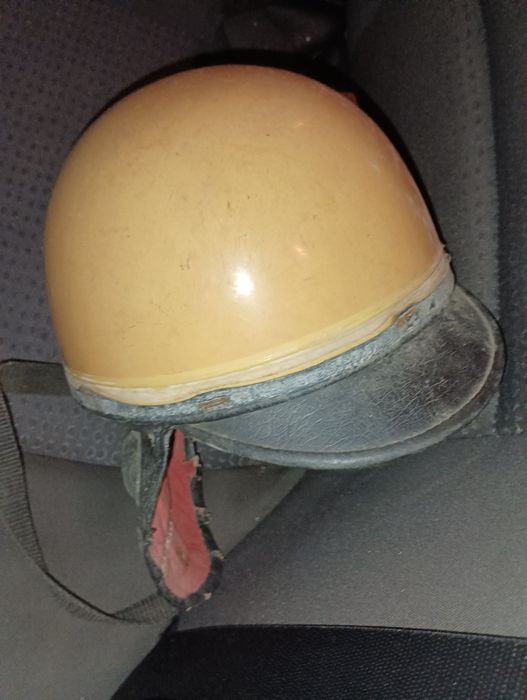 Capacete penico fabrico português dos primeiros com  amolgacao